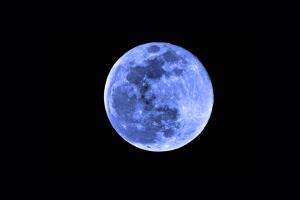 luna-azul.jpg