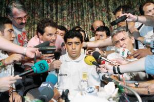 Maradona expulsado