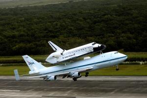 Space Shuttle Endeavour Begins Trip To Los Angeles