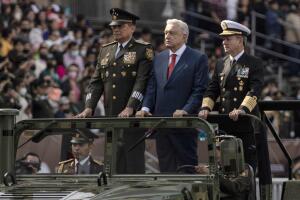 2022 and AMLO at Mexico Independence Day Parade