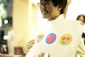 Pepsi Emojis pedido de casamento