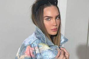 Belinda aparece con radical cambio de look: ahora es calva