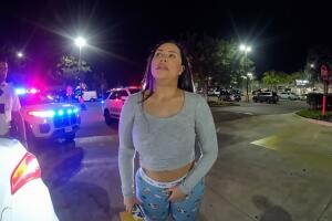 Investigadores determinaron que la mujer es canadiense y presuntamente permanecía en EEUU tras vencer su visa.
