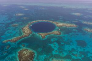 belize buraco azul 0422 1400x800