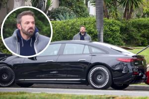 Ben Affleck y JLo: el actor queda atrapado en plena calle con su lujoso auto