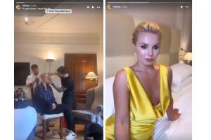 Stefano Comelli también maquilló a Mónica Corgan, la amiga de Ángela Aguilar