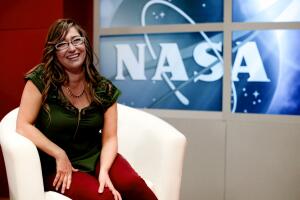 Technolochicas Univision Contigo Susana Alma Stephanie Tapia