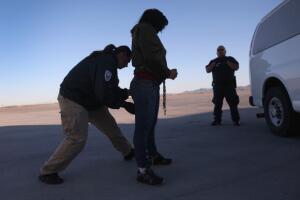 ICE Detains And Deports Undocumented Immigrants From Arizona