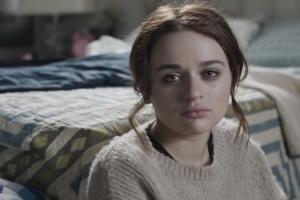Entre la vida y la muerte Joey King Netflix.jpg