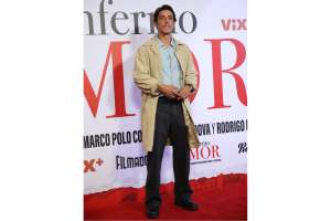 enfermo-amor-alfombra-roja-alberto-guerra.png