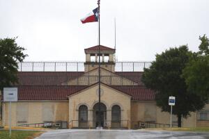 Virus Outbreak Texas