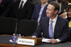 Zuckerberg en el Senado