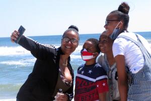 Virus Outbreak-NJ Parks Reopen