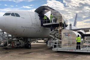 Fedez vaccine shipment