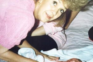 Kristal Cid Sharis Cid muerte abuelita 
