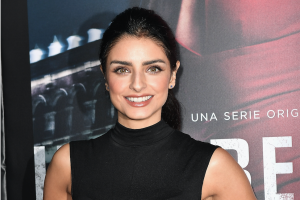 aislinn derbez