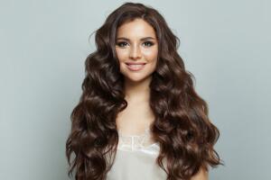 Cabello largo con ondas