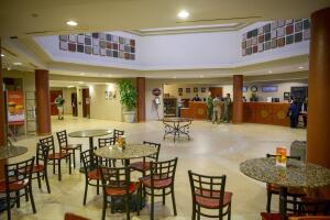 China Outbreak Evacuees California