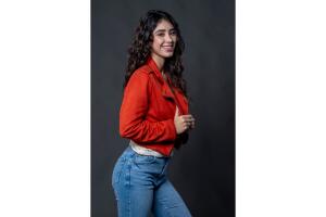 Protagonista de la micronovela Tóxicos en Línea