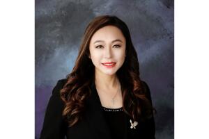 Eileen Wang (2).jpg