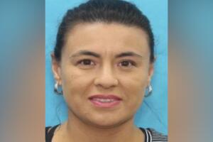 Cecilia Mueller arresto maestra San Antonio abuso sexual menor SAPD investigacion Northside ISD denuncia víctimas