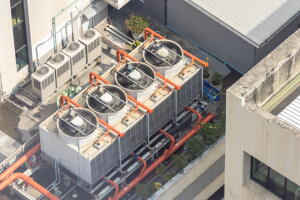 Siete torres de refrigeración del sur del Bronx dan positivo por bacterias vivas de Legionella.