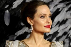 angelina-jolie-habla-racismo-con-hijos.jpg