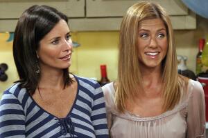 friends-rachel-green-monica-geller.jpg