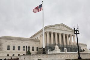 Corte Suprema avala nuevo mapa electoral que favorece a demócratas en California.