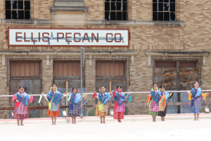 edificio-KKK-proyecto-folklor-mexicano