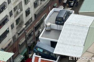 autos_en_edificio