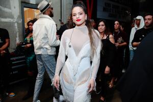 rosalia_backstage_grammy.jpg