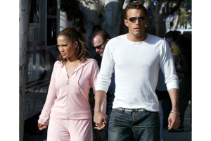 jennifer-lopez-ben-affleck-2002.png