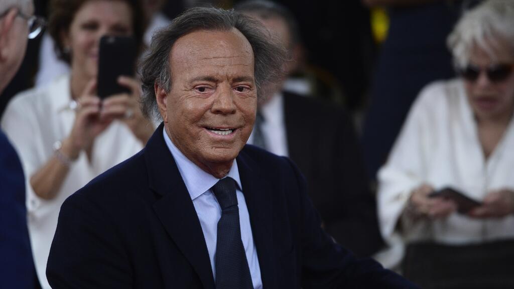 Sexual assault allegations at Julio Iglesias mansions — Univision