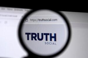 TRUMP-TRUTH SOCIAL (Eng)