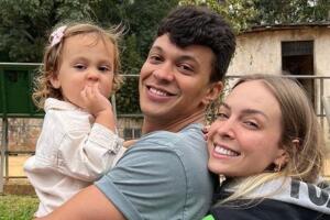 Tata Estaniecki anuncia segunda gravidez