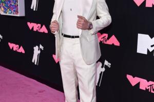 Peso Pluma en los MTV VMAs 2023