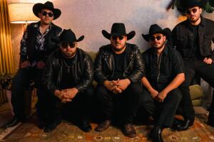 Grupo Frontera nominados Nuevo Artista Del Año Latin AMAs 2023