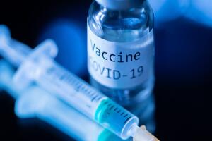 Aumento de casos de covid-19 en Arizona. 