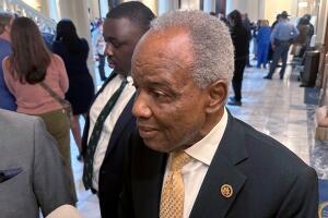 AP26112608849522 (1).jpg