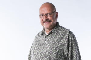 Javier Díaz Dueñas es Pete Salgado
