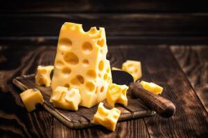 queso-emmental.jpg