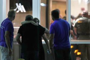 Hotel donde fueron trasladados los estudiantes tras el tiroteo en la escuela secundaria Marjory Stoneman Douglas en Parkland.