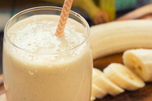 shake-banana-canudo.jpg