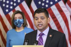 Nancy Pelosi, Raul Ruiz