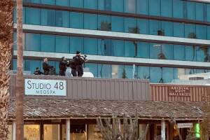 Sospechoso es detenido en el techo de una galería de arte que intentaba robar