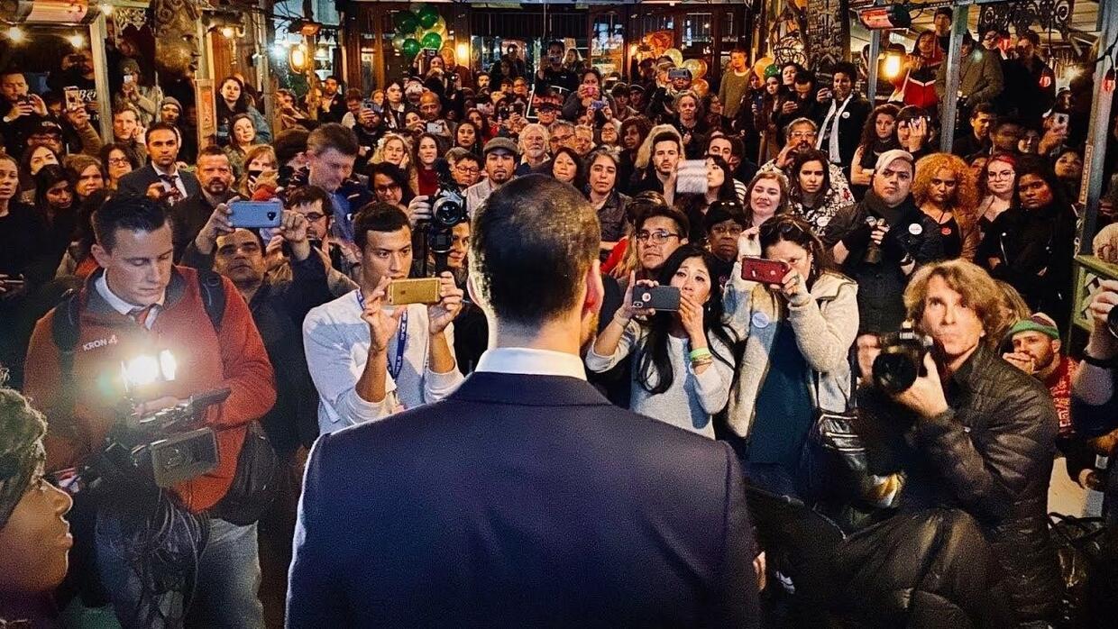 El próximo fiscal de San Francisco, un progresista que habla español y creció visitando a sus padres en la cárcel - Univision