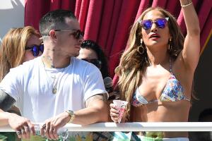 Jennifer Lopez Casper Smart 