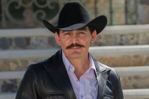 José Manuel Figueroa es Joan Sebastian