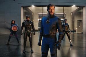 John Krasinski como Mr Fantastic Marvel mcu 3.jpg